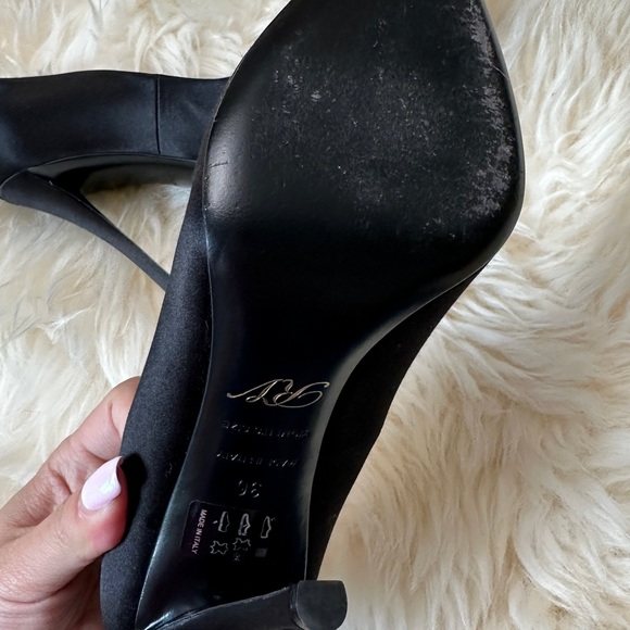 Roger Vivier Strass Buckle Pumps in Satin - Picture 8 of 14